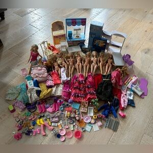 HUGE Vintage Barbie Doll Kitchen Clothing and Shoes Lot